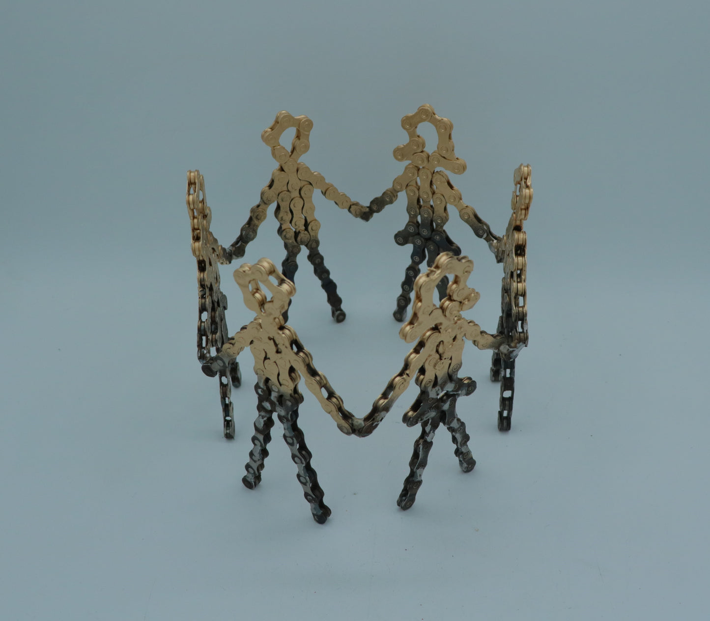 6 Connected People