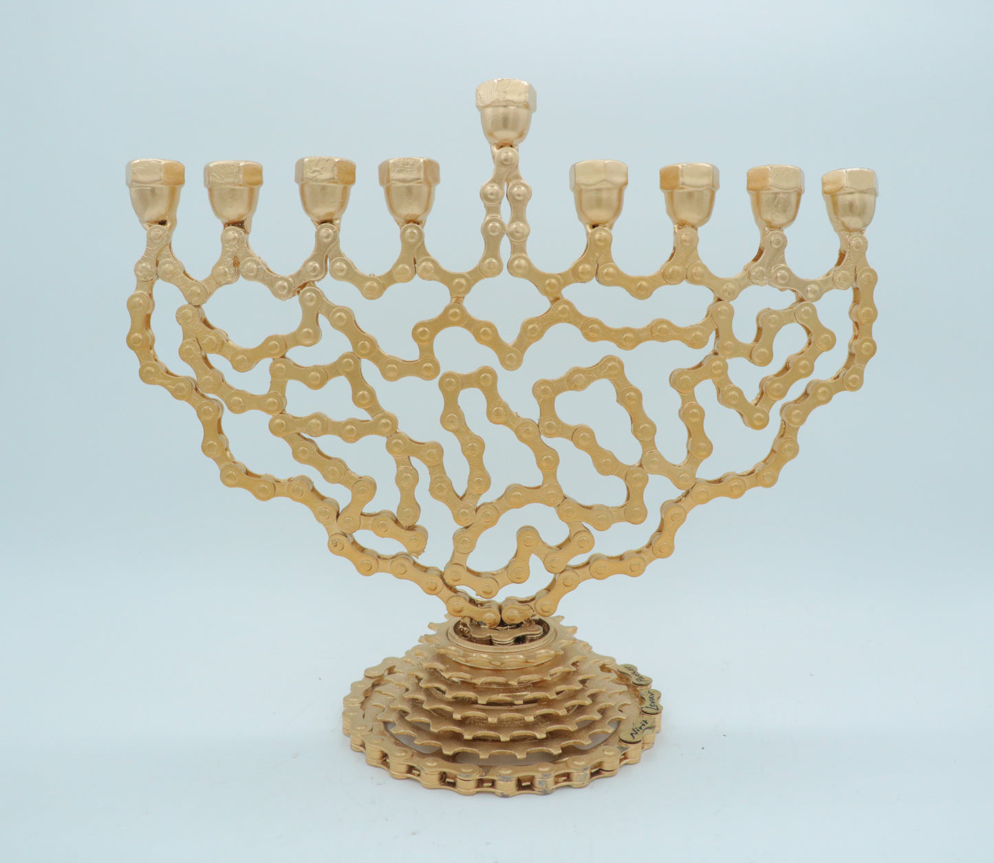 Menorah sculpture (Or)