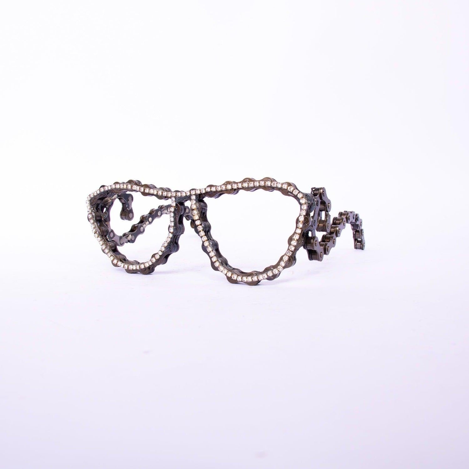 Eyeglasses Sculpture (Heaven) | UNCHAINED by NIRIT LEVAV PACKER