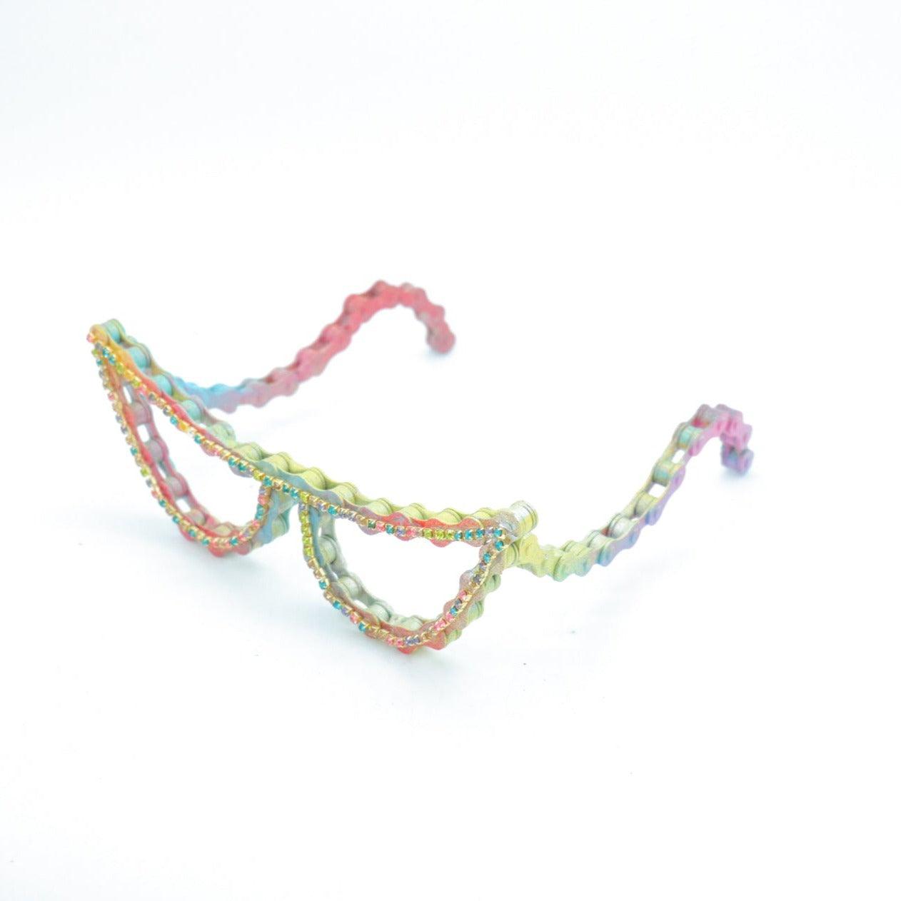 Eyeglasses sculpture (Lady) | UNCHAINED by NIRIT LEVAV PACKER