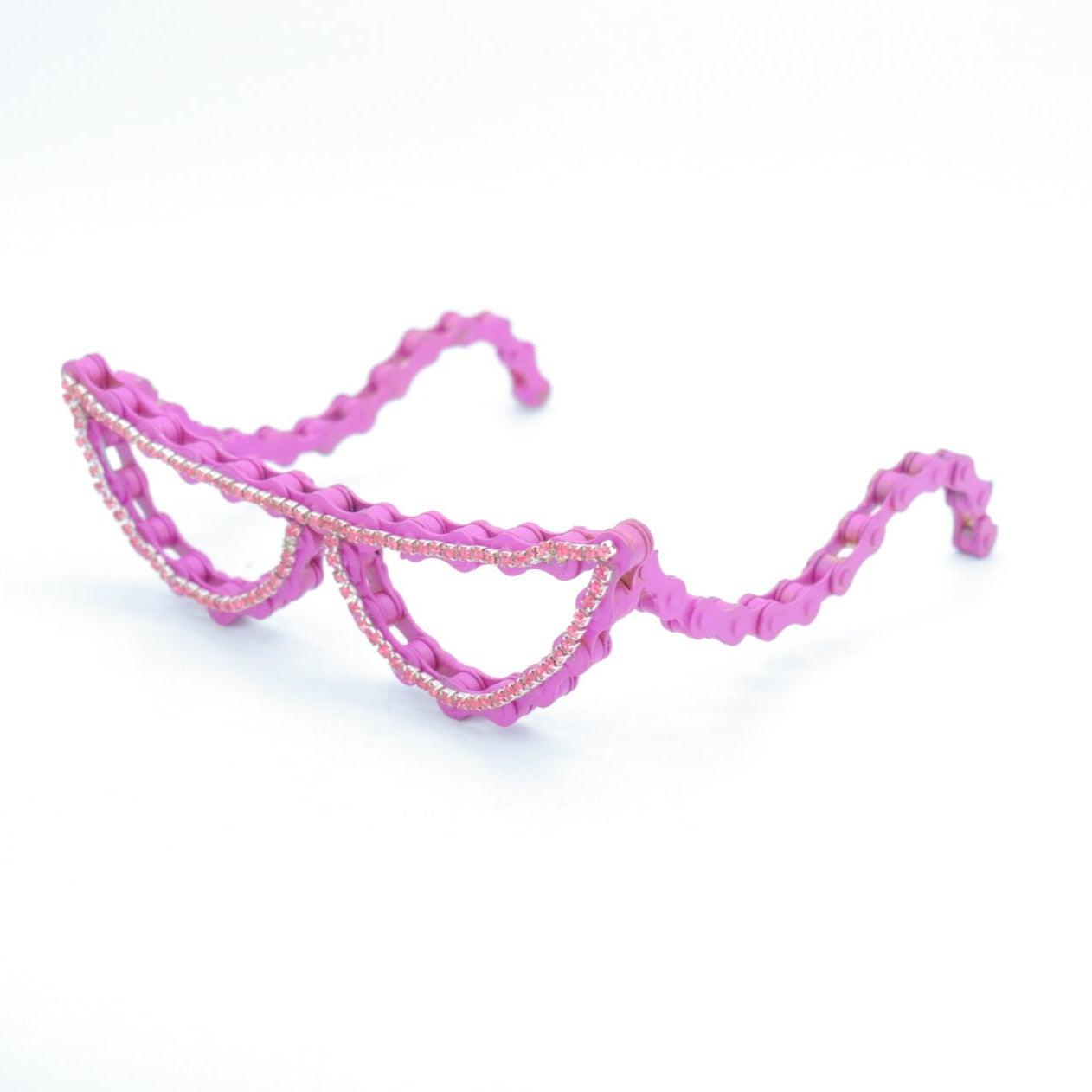 Eyeglasses sculpture (Lady) | UNCHAINED by NIRIT LEVAV PACKER