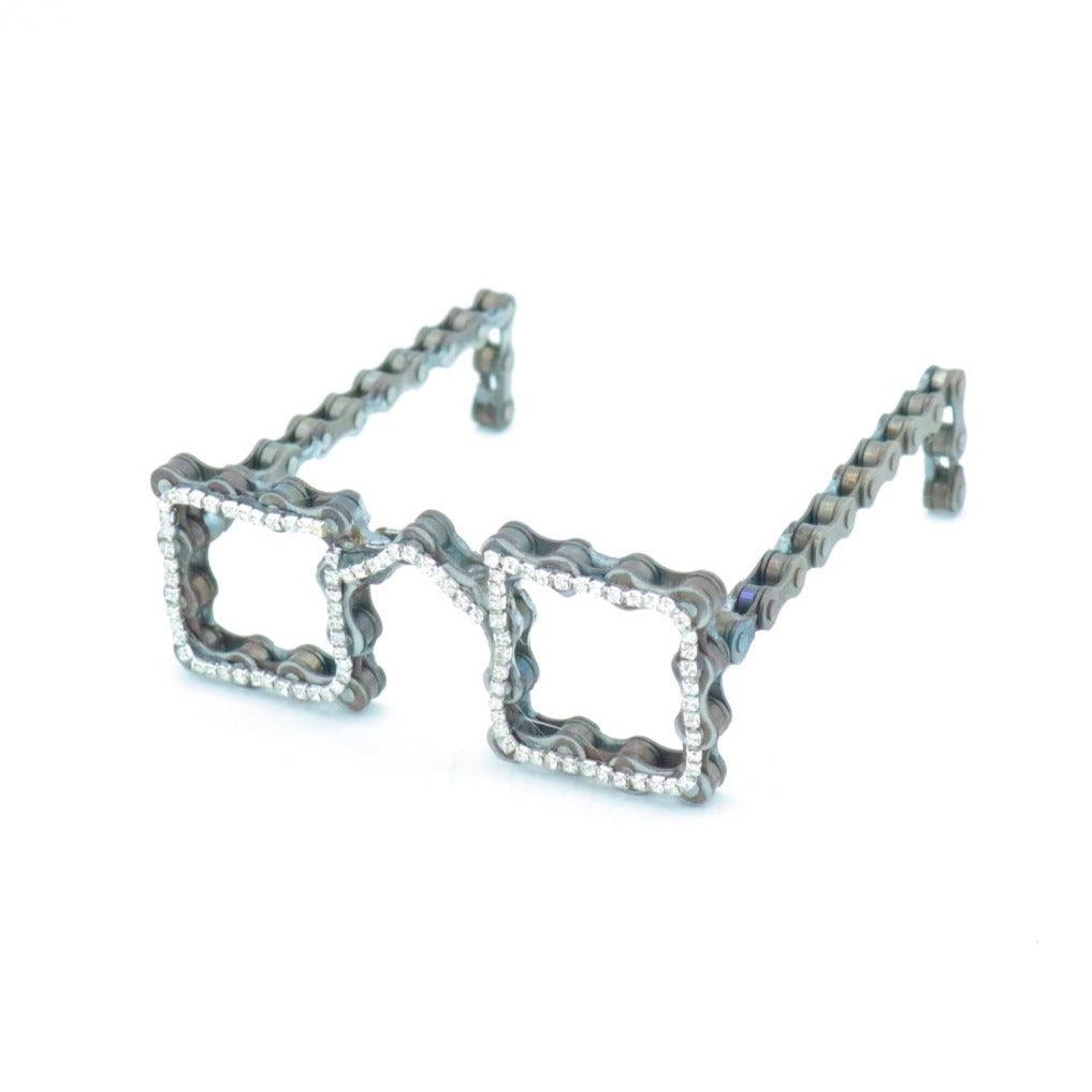 Eyeglasses sculpture (Square) | UNCHAINED by NIRIT LEVAV PACKER