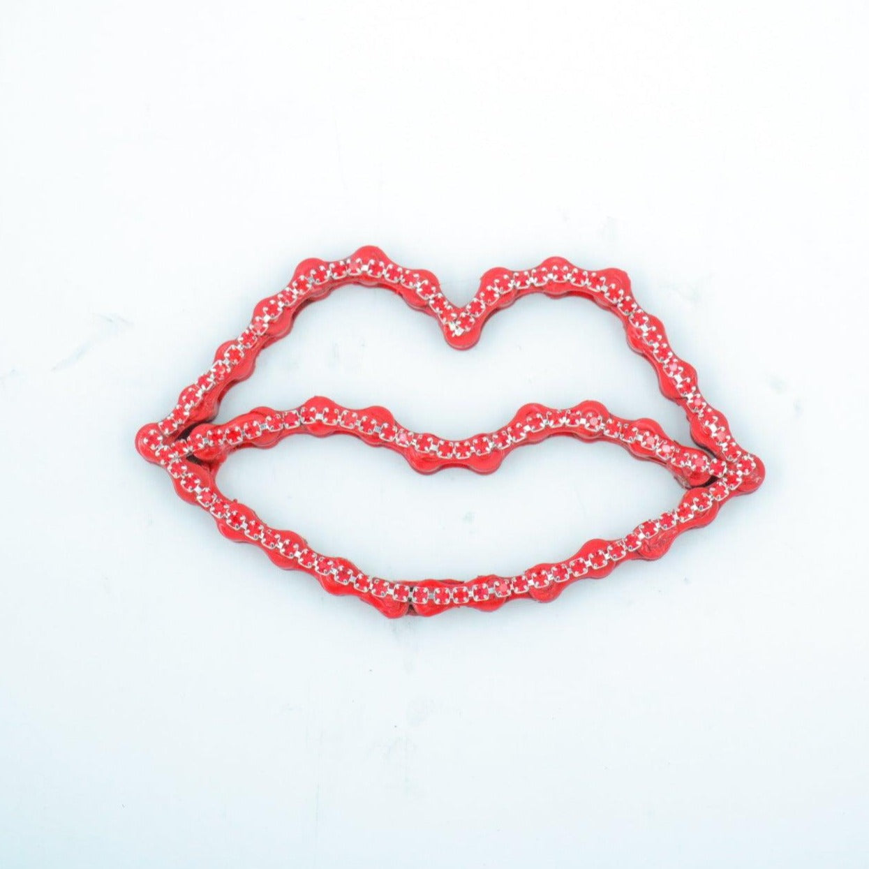 Lips Sculpture | UNCHAINED by NIRIT LEVAV PACKER