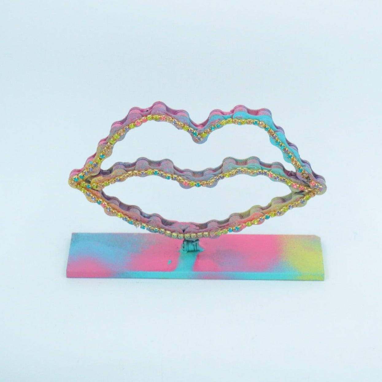 Lips Sculpture | UNCHAINED by NIRIT LEVAV PACKER
