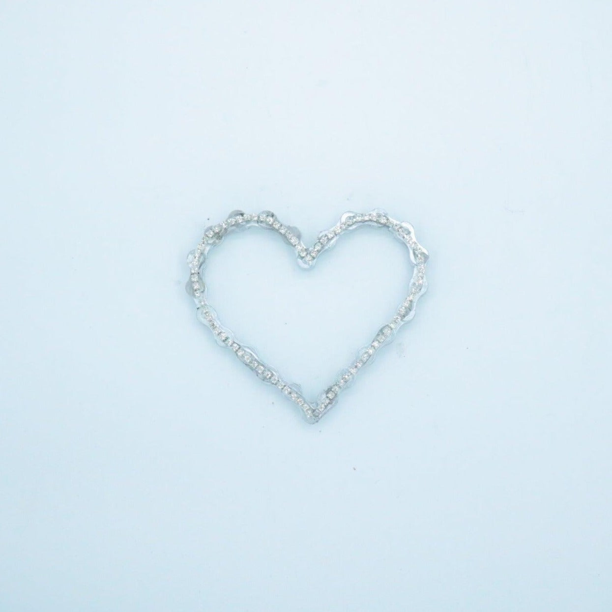 Shimmering Heart Sculpture | UNCHAINED by NIRIT LEVAV PACKER