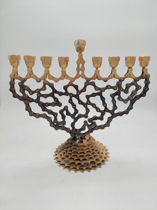 Menorah sculpture (Or)
