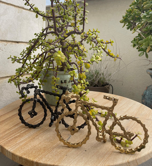 Bicycle sculpture (Champ)