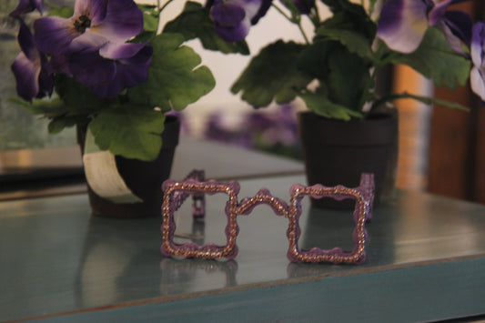 Eyeglasses sculpture (Square)