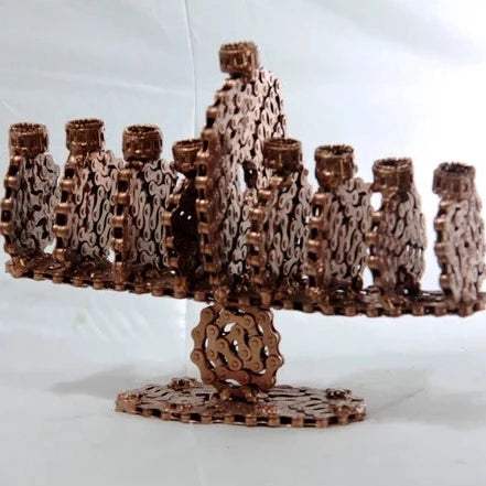 Menorah sculpture (Pnina)