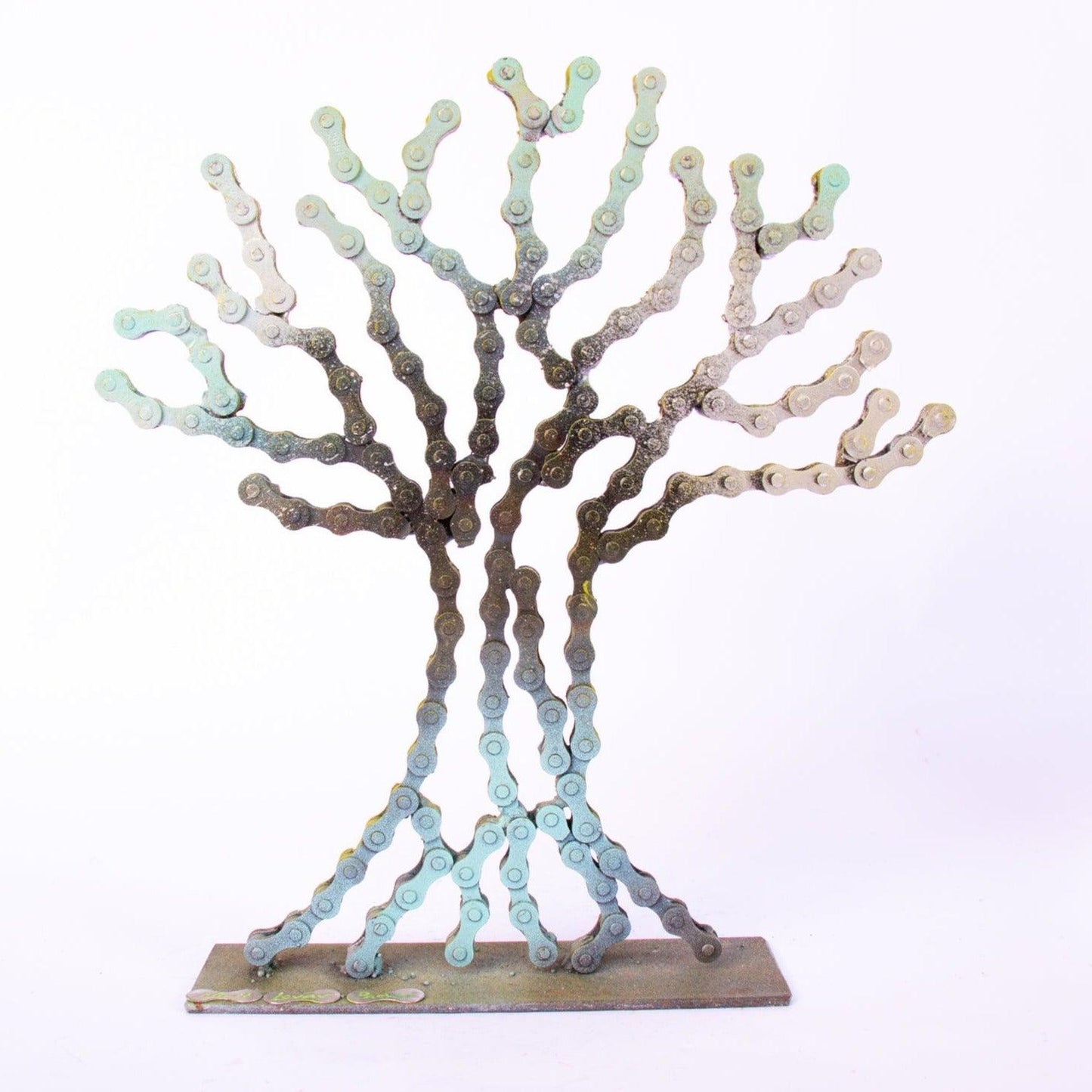 Tree sculpture (Fall) | UNCHAINED by NIRIT LEVAV PACKER